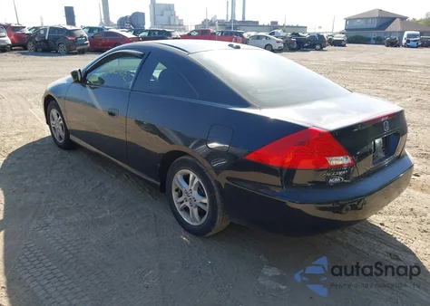 2006 Honda Accord 2.4 Ex z USA, uszkodzony, nr VIN 1HGCM72676A003137